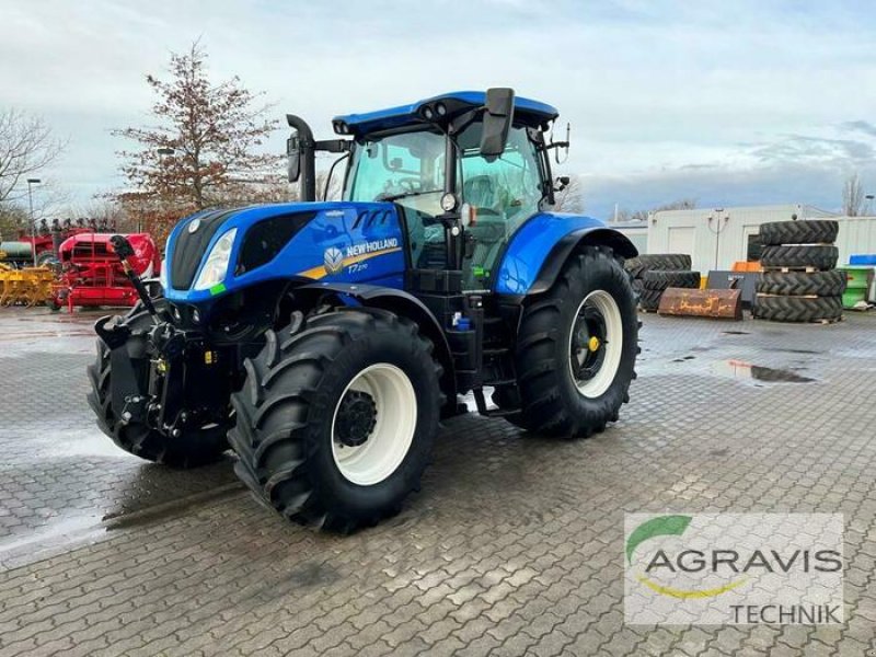 Traktor of the type New Holland T 7.270 AUTO COMMAND, Gebrauchtmaschine in Calbe / Saale (Picture 1)