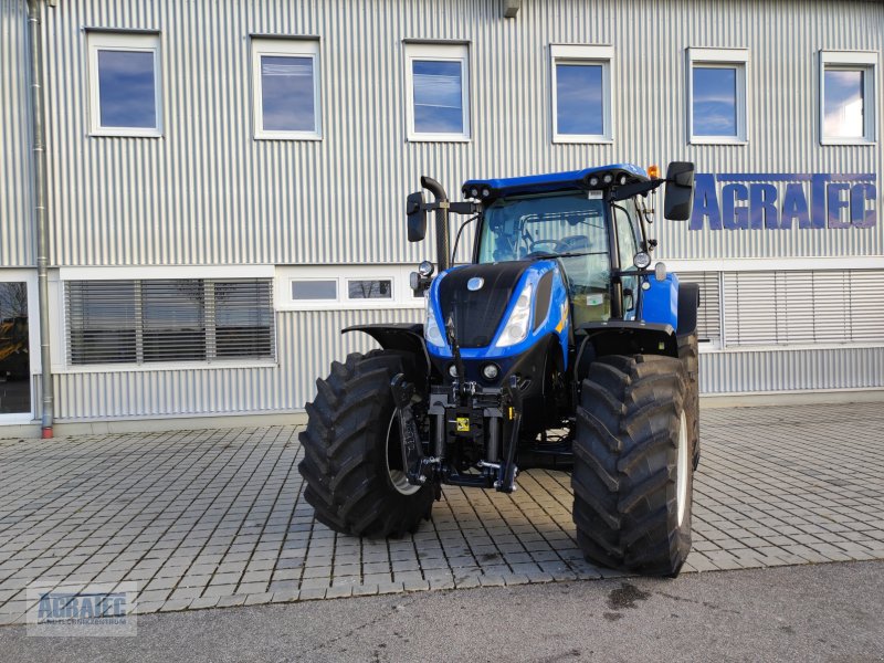 Traktor du type New Holland T 7.270, Neumaschine en Salching bei Straubing (Photo 1)