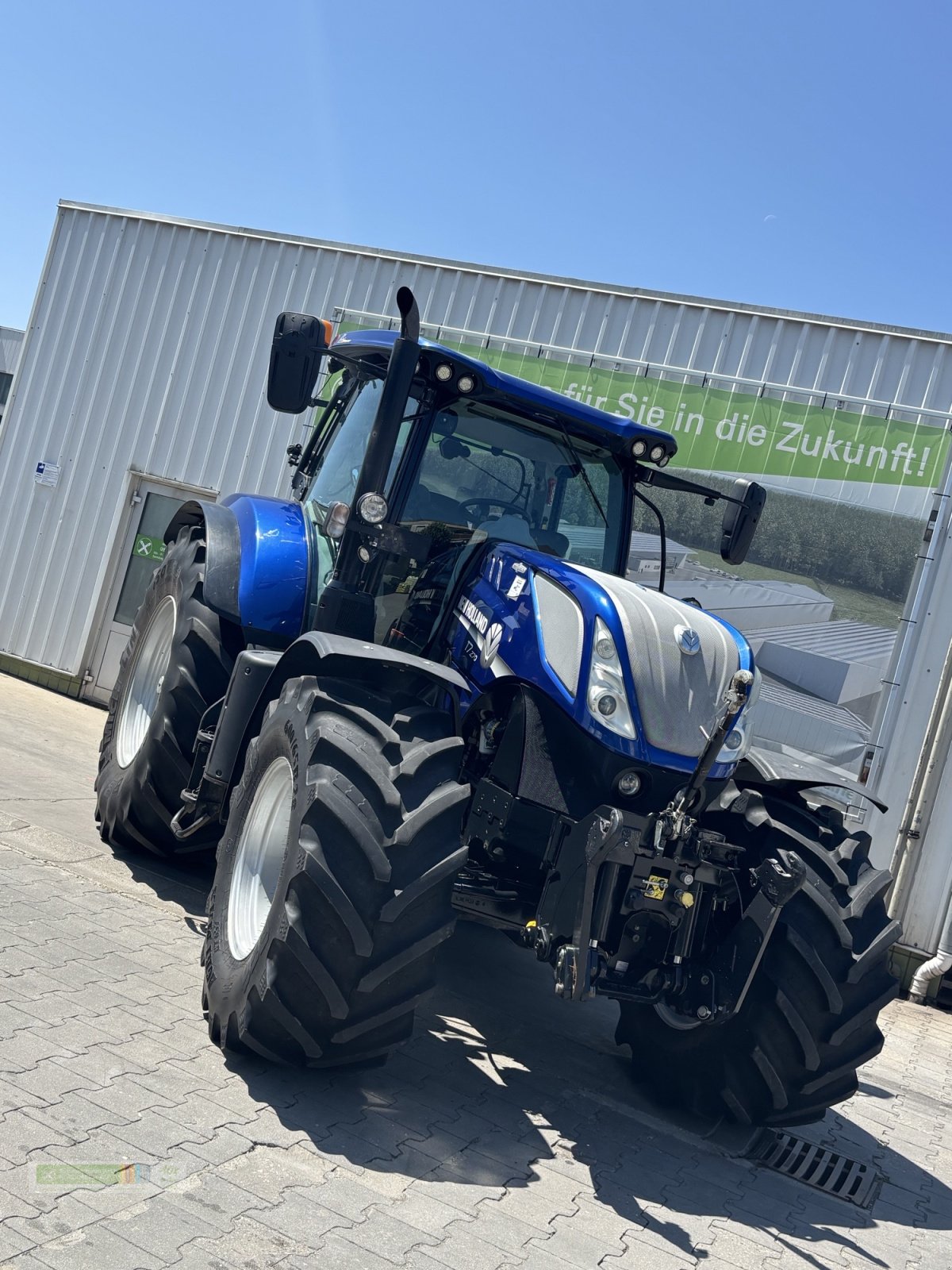 Traktor типа New Holland T 7.270, Gebrauchtmaschine в Tirschenreuth (Фотография 1)