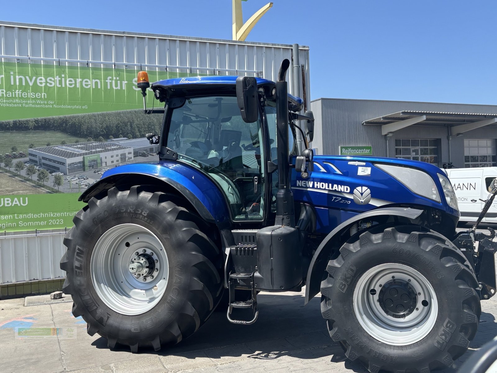 Traktor типа New Holland T 7.270, Gebrauchtmaschine в Tirschenreuth (Фотография 2)