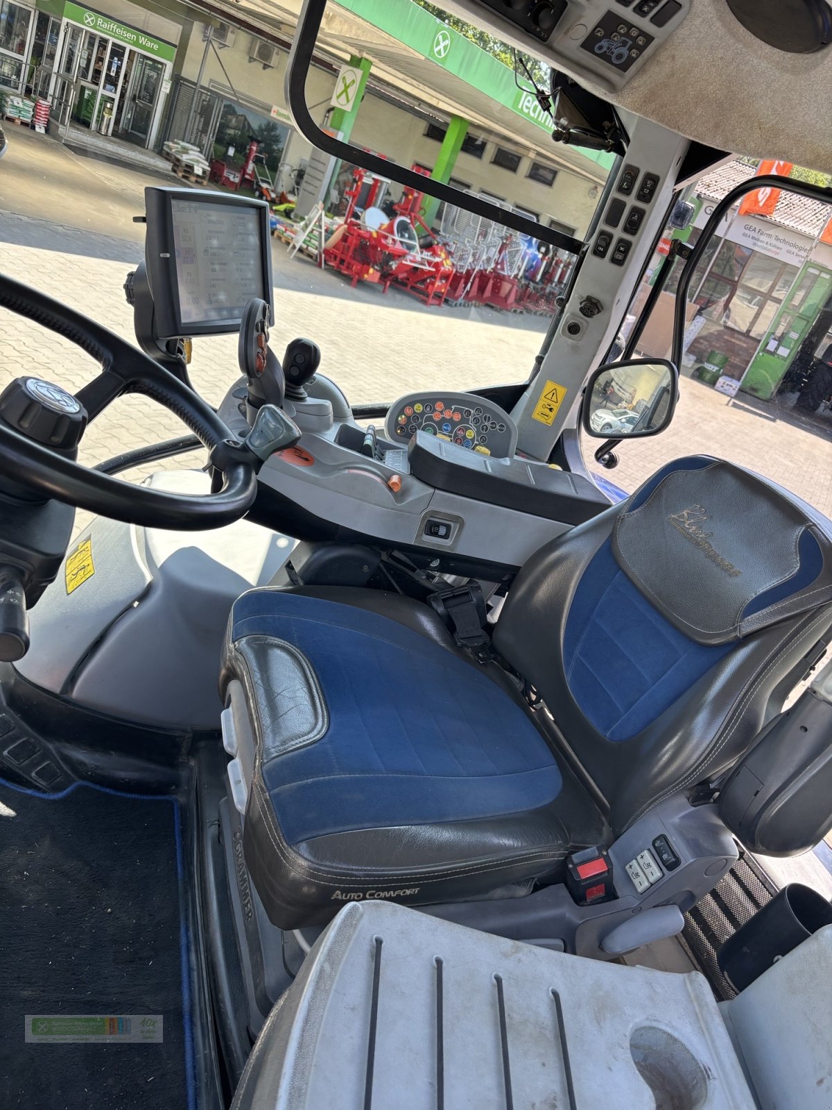 Traktor типа New Holland T 7.270, Gebrauchtmaschine в Tirschenreuth (Фотография 11)