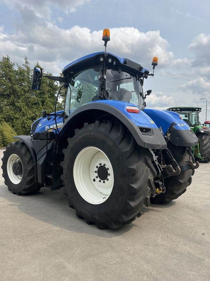 Traktor des Typs New Holland T 7.290 AC HD, Gebrauchtmaschine in Bant (Bild 2)