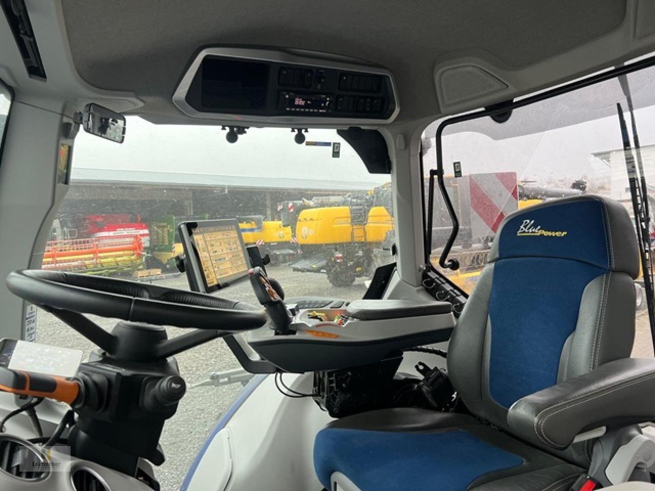 Traktor del tipo New Holland T 7.290 AC HD, Gebrauchtmaschine en Neuhof - Dorfborn (Imagen 6)