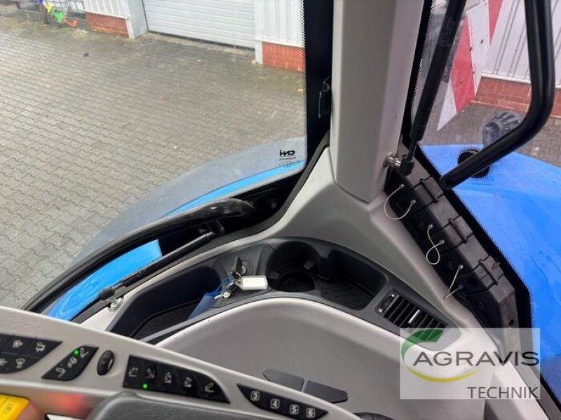 Traktor du type New Holland T 7.300 AUTO COMMAND PLM, Gebrauchtmaschine en Meppen (Photo 15)