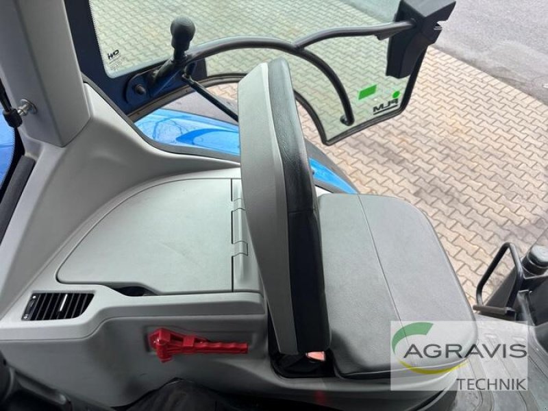 Traktor du type New Holland T 7.300 AUTO COMMAND PLM, Gebrauchtmaschine en Meppen (Photo 17)