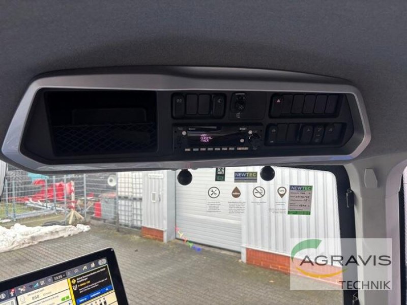 Traktor du type New Holland T 7.300 AUTO COMMAND PLM, Gebrauchtmaschine en Meppen (Photo 15)