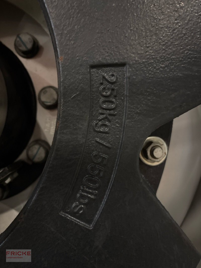 Traktor Türe ait New Holland T 7.300 Auto Command, Gebrauchtmaschine içinde Bockel - Gyhum (resim 10)