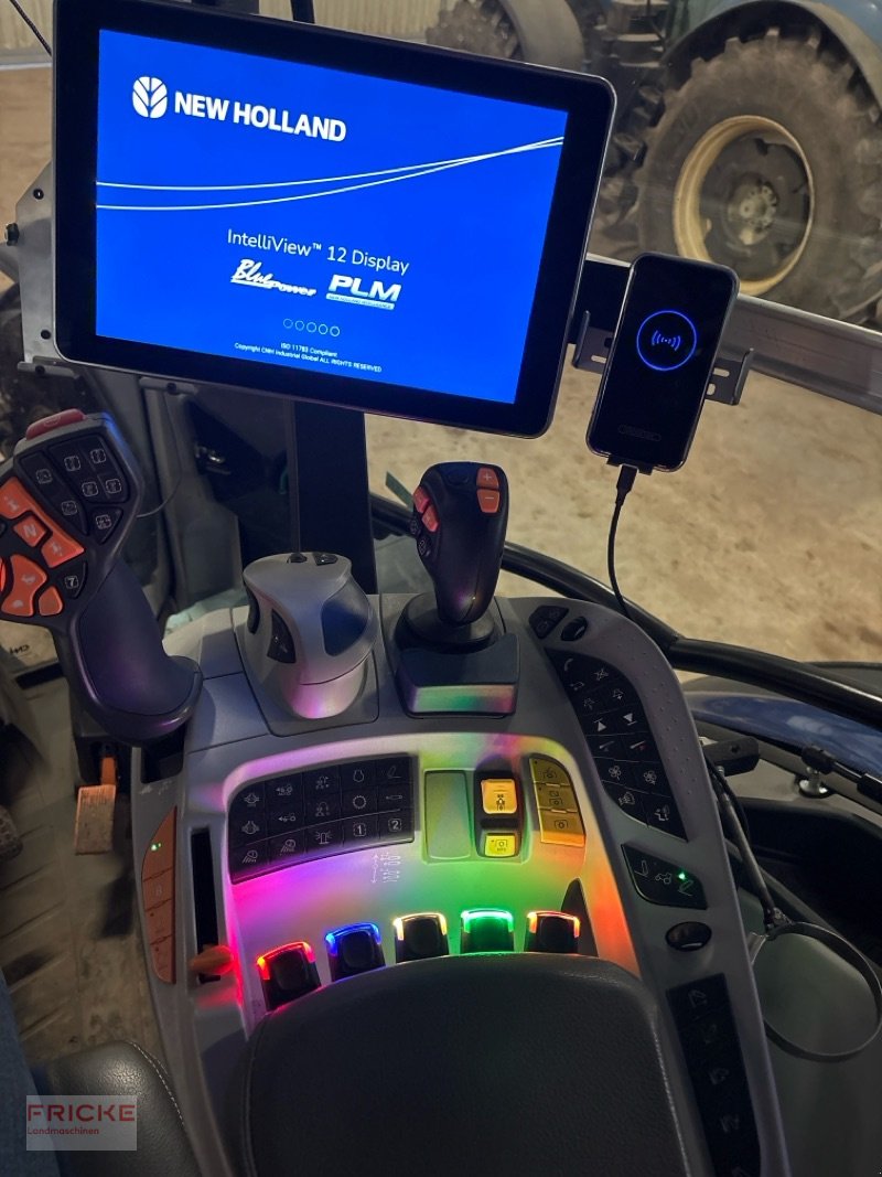Traktor Türe ait New Holland T 7.300 Auto Command, Gebrauchtmaschine içinde Bockel - Gyhum (resim 14)