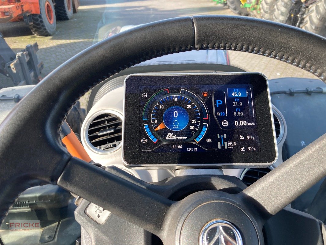 Traktor от тип New Holland T 7.300 Auto Command, Gebrauchtmaschine в Bockel - Gyhum (Снимка 17)