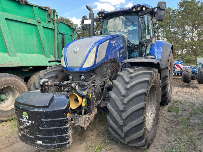 Traktor типа New Holland T 7.315 AC, Gebrauchtmaschine в Ebersbach