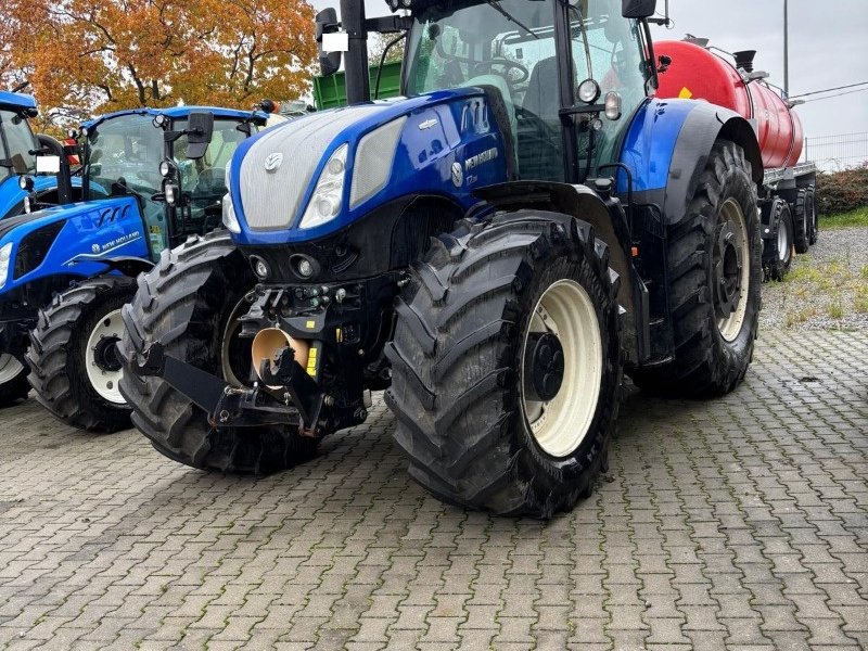 Traktor typu New Holland T 7.315 HD, Gebrauchtmaschine v Ebersbach