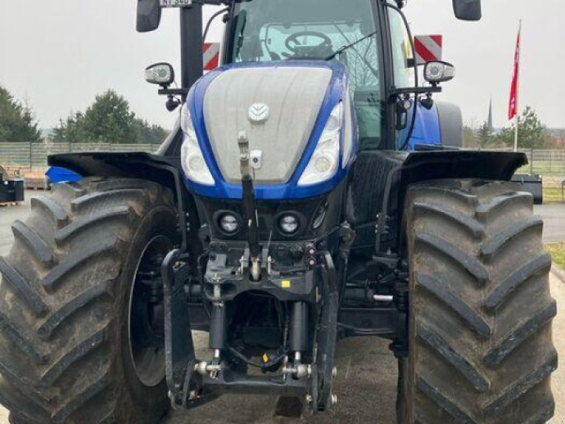 Traktor des Typs New Holland T 7.340 AUTO COMMAND HD PLM, Vorführmaschine in Calbe-Saale (Bild 1)
