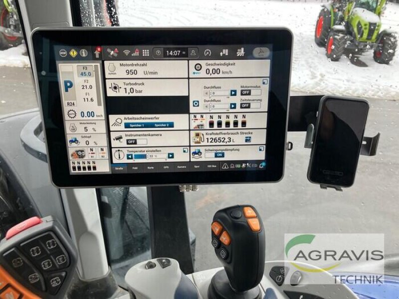 Traktor des Typs New Holland T 7.340 AUTO COMMAND HD PLM, Vorführmaschine in Fritzlar (Bild 16)