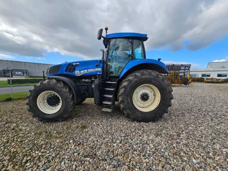 Traktor van het type New Holland T 8.300, Gebrauchtmaschine in Ringe (Foto 1)