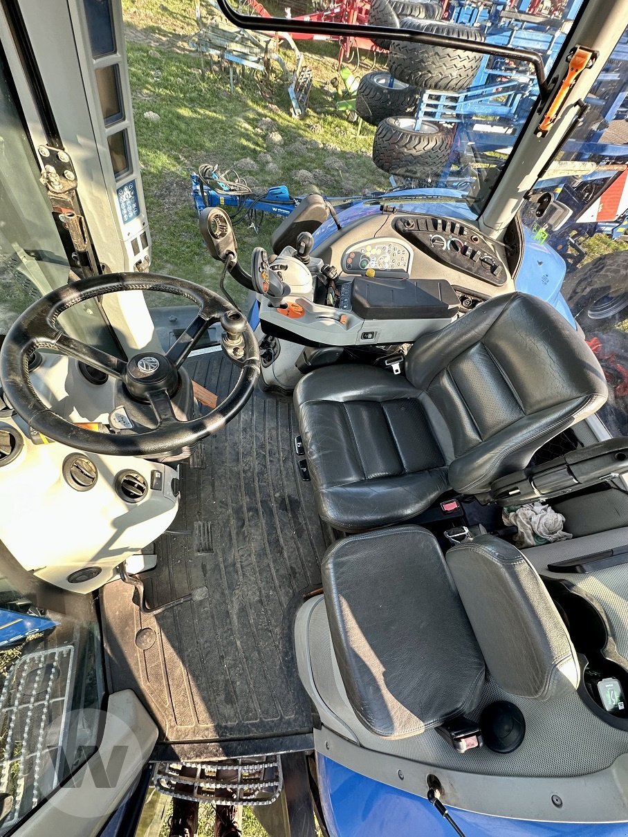 Traktor типа New Holland T 8.360, Gebrauchtmaschine в Bützow (Фотография 7)