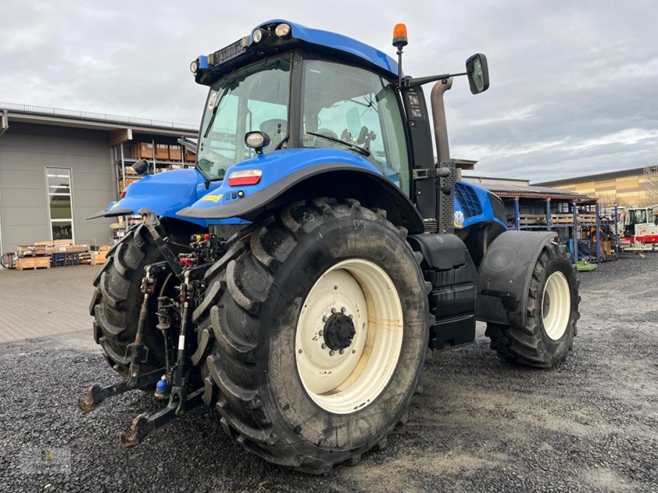Traktor типа New Holland T 8.390, Gebrauchtmaschine в Neuhof - Dorfborn (Фотография 4)