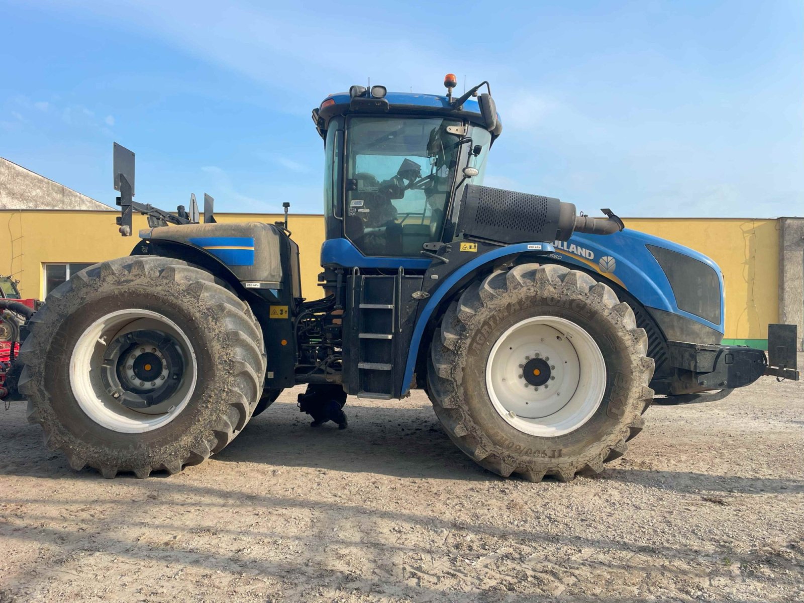 Traktor des Typs New Holland T 9.560, Gebrauchtmaschine in Rimavská Sobota (Bild 4)