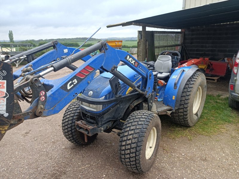 New Holland T3010, Gebrauchtmaschine, Baujahr: 2015 (Bild 1) Traktor des Typs New Holland T3010, Gebrauchtmaschine in Einvaux (Bild 1)
