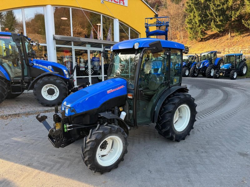 Traktor des Typs New Holland T3040, Gebrauchtmaschine in Burgkirchen (Bild 1)