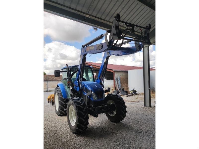 Traktor typu New Holland T4-105DC, Gebrauchtmaschine v GEMOZAC (Obrázek 3)