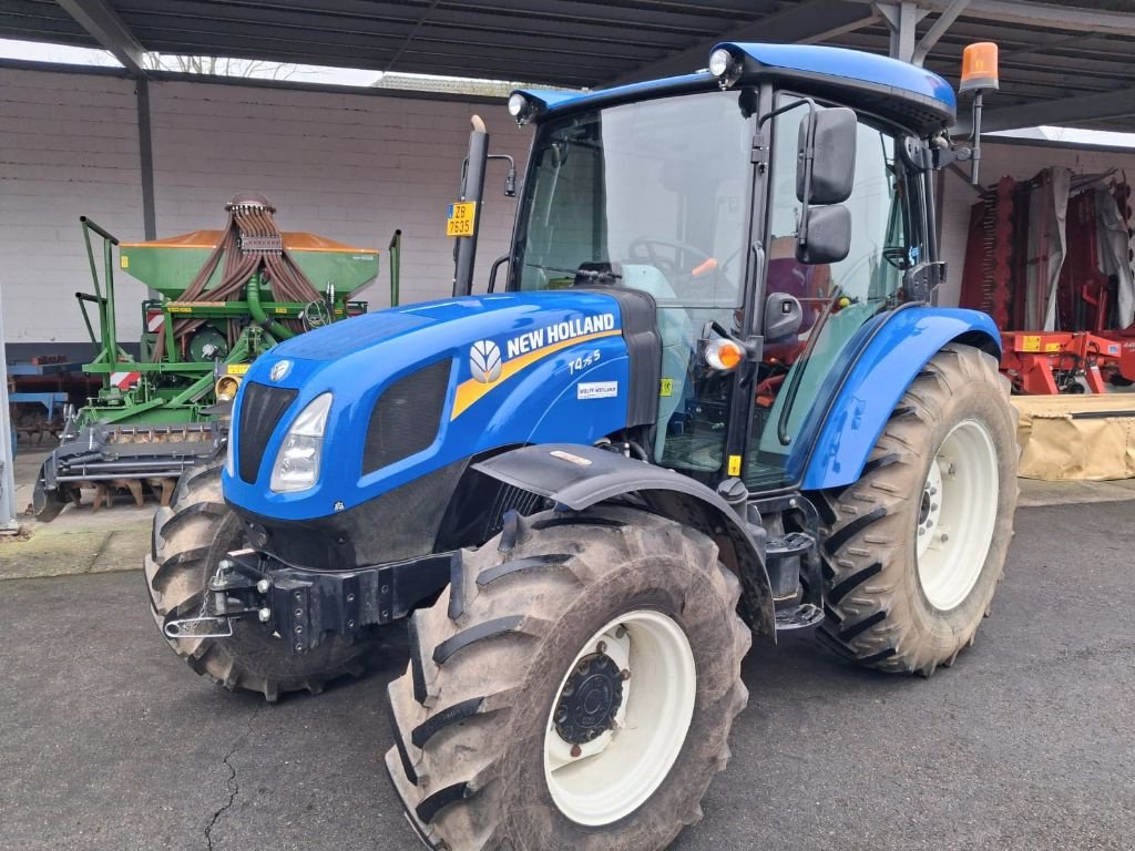 Traktor del tipo New Holland T4 75S, Gebrauchtmaschine In Noerdange (Immagine 2)