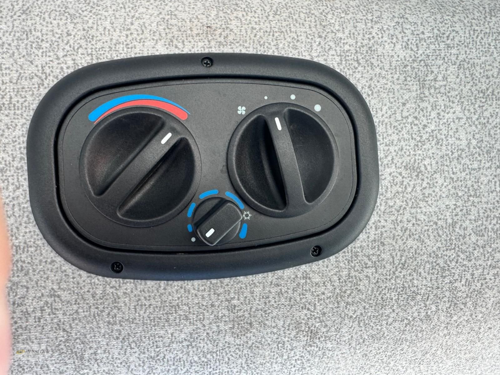 Traktor типа New Holland T4020 DeLuxe, Gebrauchtmaschine в Söding- Sankt. Johann (Фотография 13)