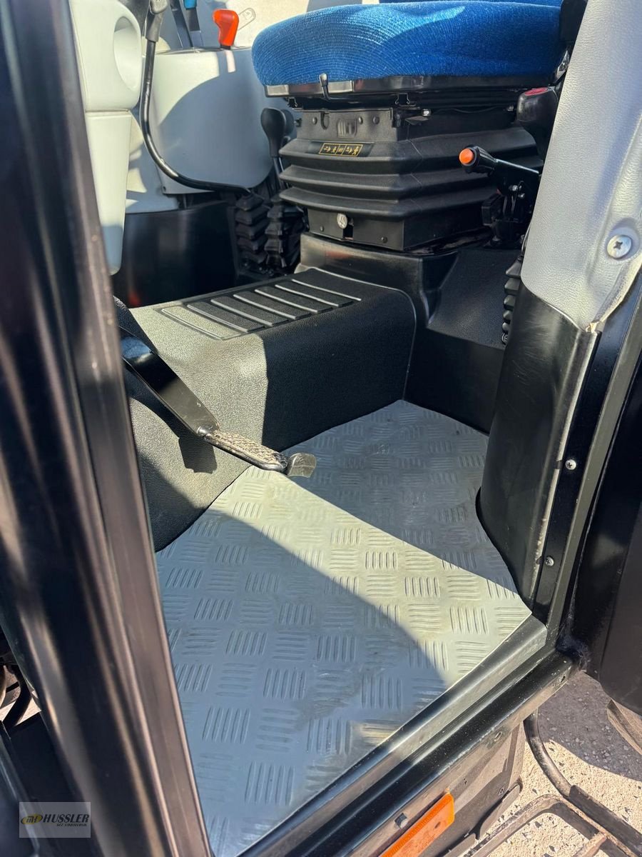 Traktor типа New Holland T4020 DeLuxe, Gebrauchtmaschine в Söding- Sankt. Johann (Фотография 9)