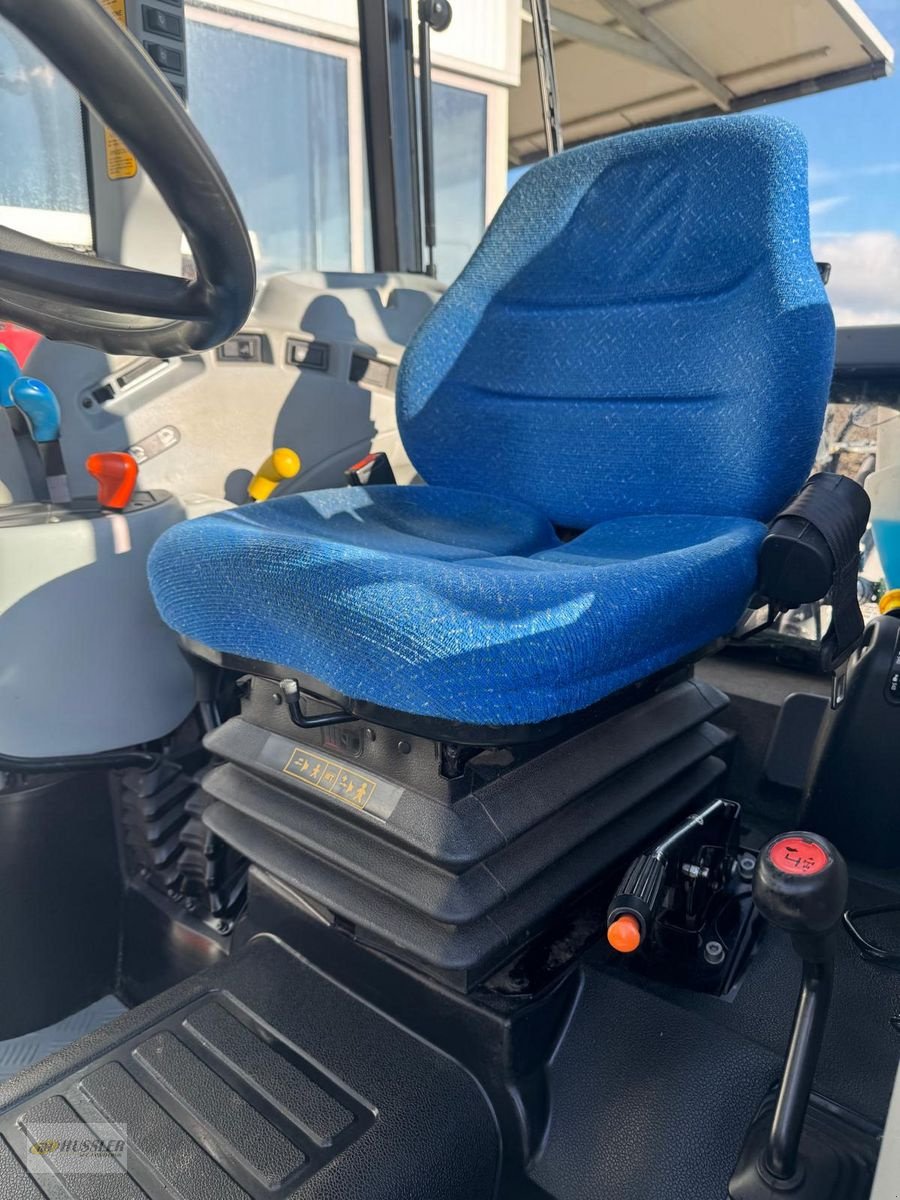 Traktor типа New Holland T4020 DeLuxe, Gebrauchtmaschine в Söding- Sankt. Johann (Фотография 10)