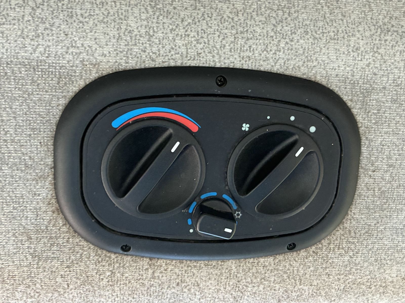 Traktor typu New Holland T4030 DeLuxe, Gebrauchtmaschine v Villach (Obrázek 8)