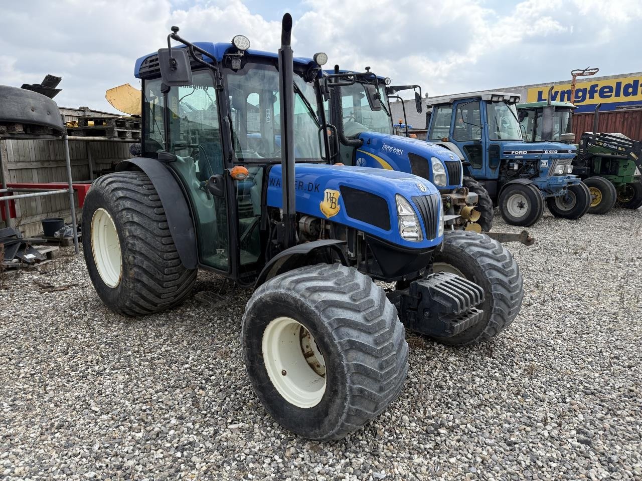 Traktor типа New Holland T4030F, Gebrauchtmaschine в Hadsten (Фотография 3)
