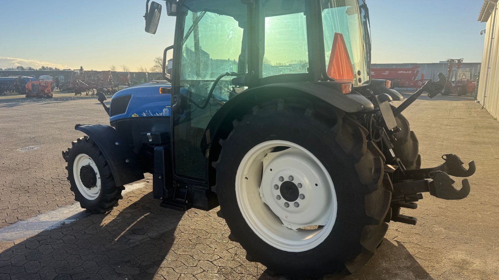 Traktor des Typs New Holland T4030F, Gebrauchtmaschine in Ringe (Bild 15)