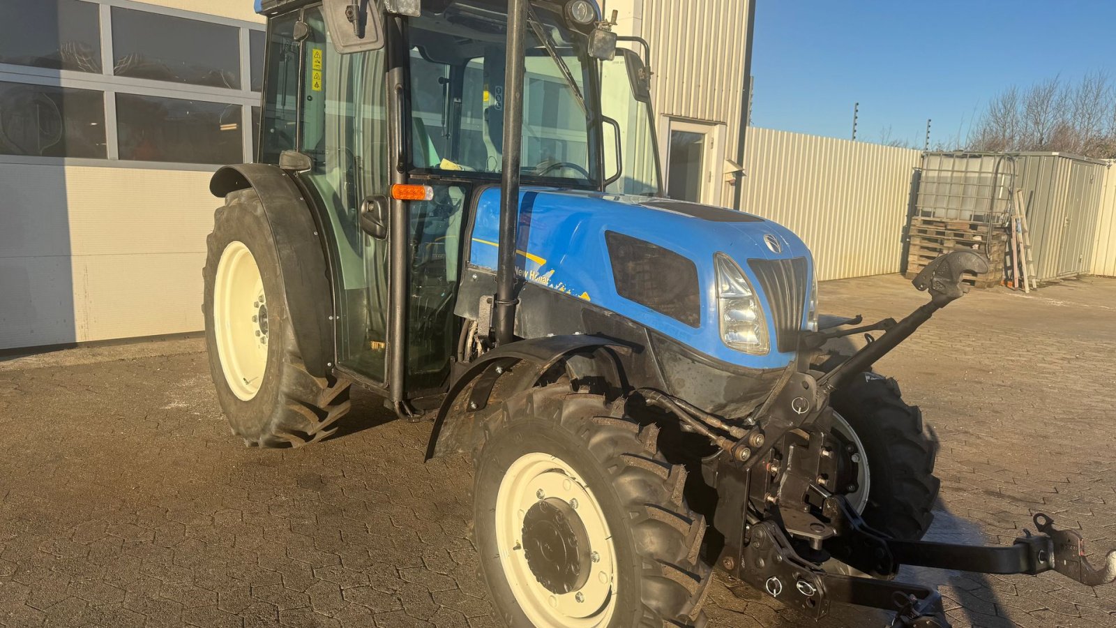 Traktor des Typs New Holland T4030F, Gebrauchtmaschine in Ringe (Bild 17)
