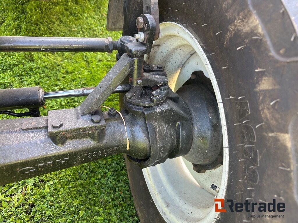 Traktor van het type New Holland T4040  super steer, Gebrauchtmaschine in Rødovre (Foto 5)