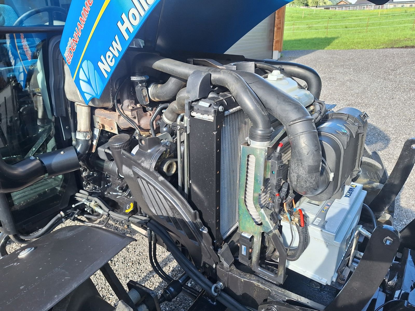 Traktor типа New Holland T4050 DeLuxe & Supersteer, Gebrauchtmaschine в Burgkirchen (Фотография 10)