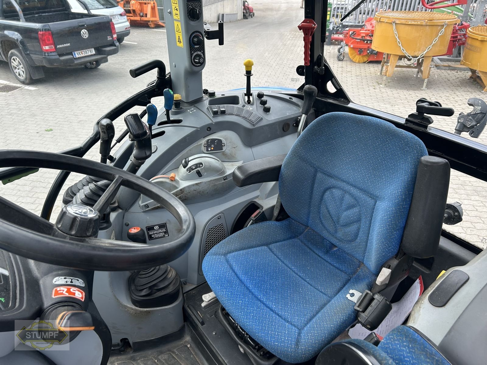 Traktor типа New Holland T4.105, Gebrauchtmaschine в Grafenstein (Фотография 5)