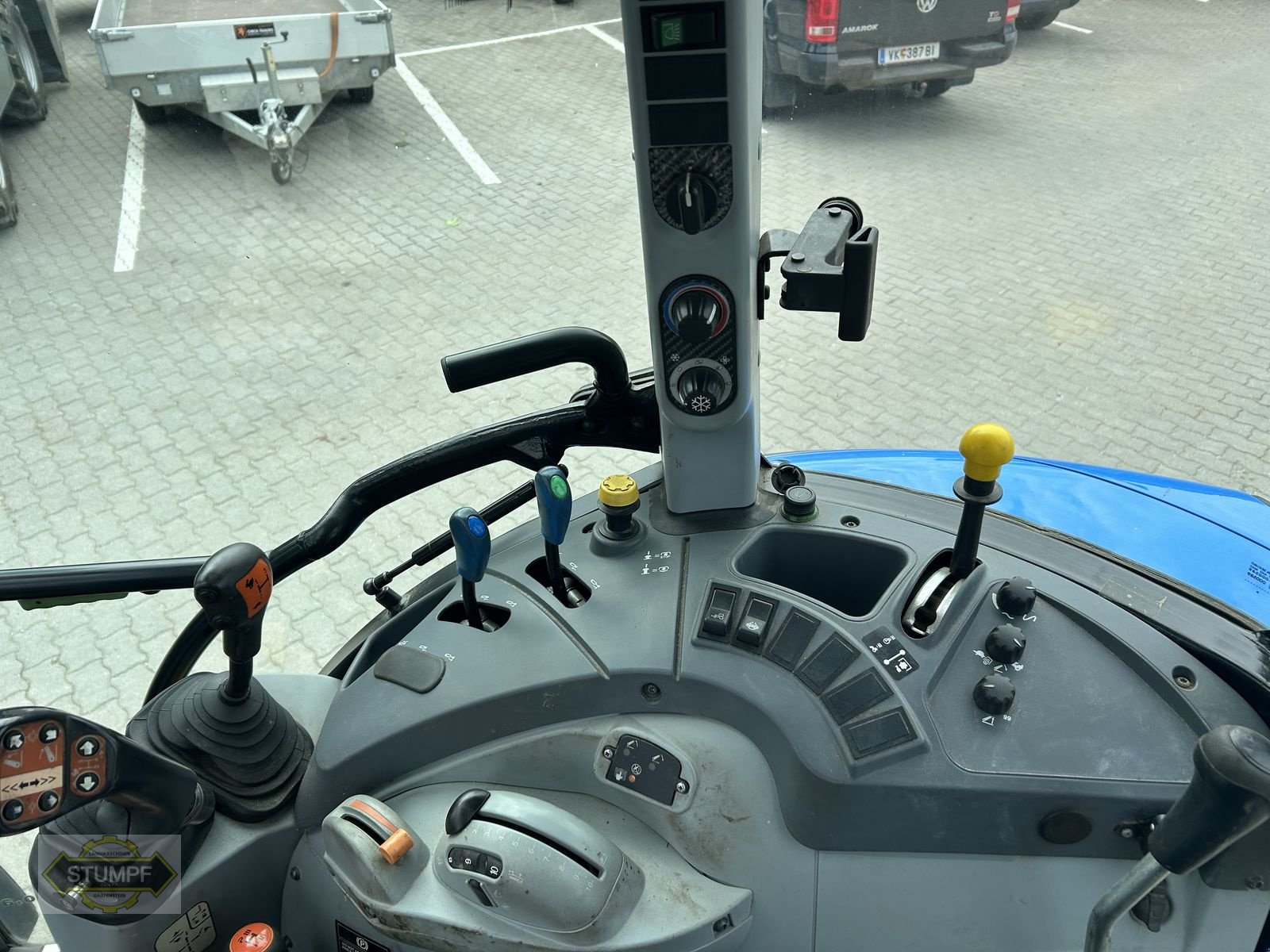 Traktor типа New Holland T4.105, Gebrauchtmaschine в Grafenstein (Фотография 6)