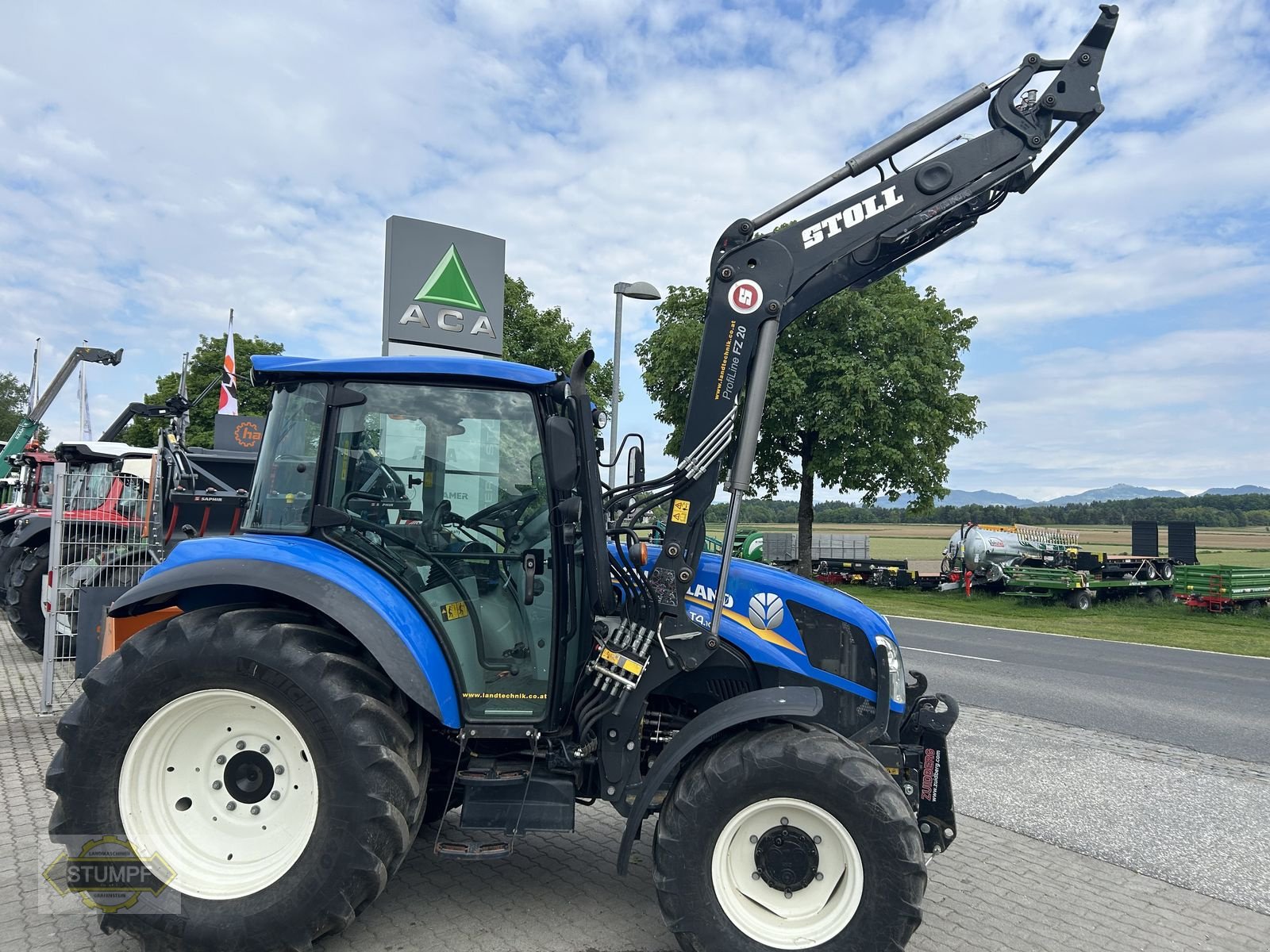 Traktor типа New Holland T4.105, Gebrauchtmaschine в Grafenstein (Фотография 2)