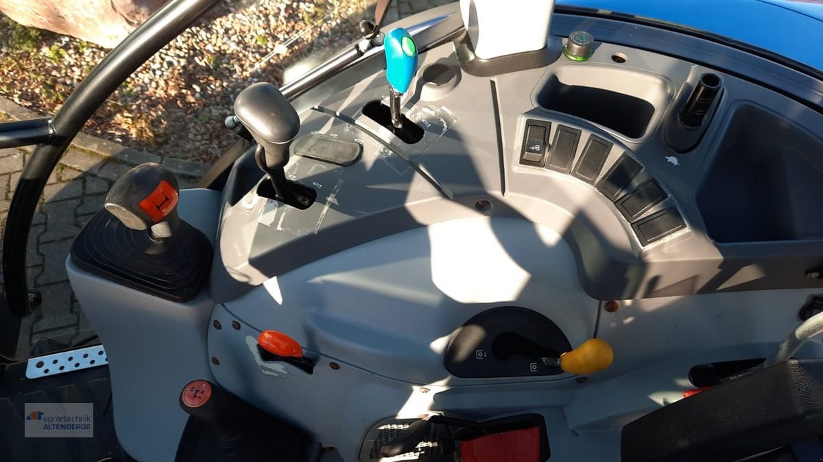 Traktor des Typs New Holland T4.55 Powerstar, Gebrauchtmaschine in Altenberge (Bild 8)