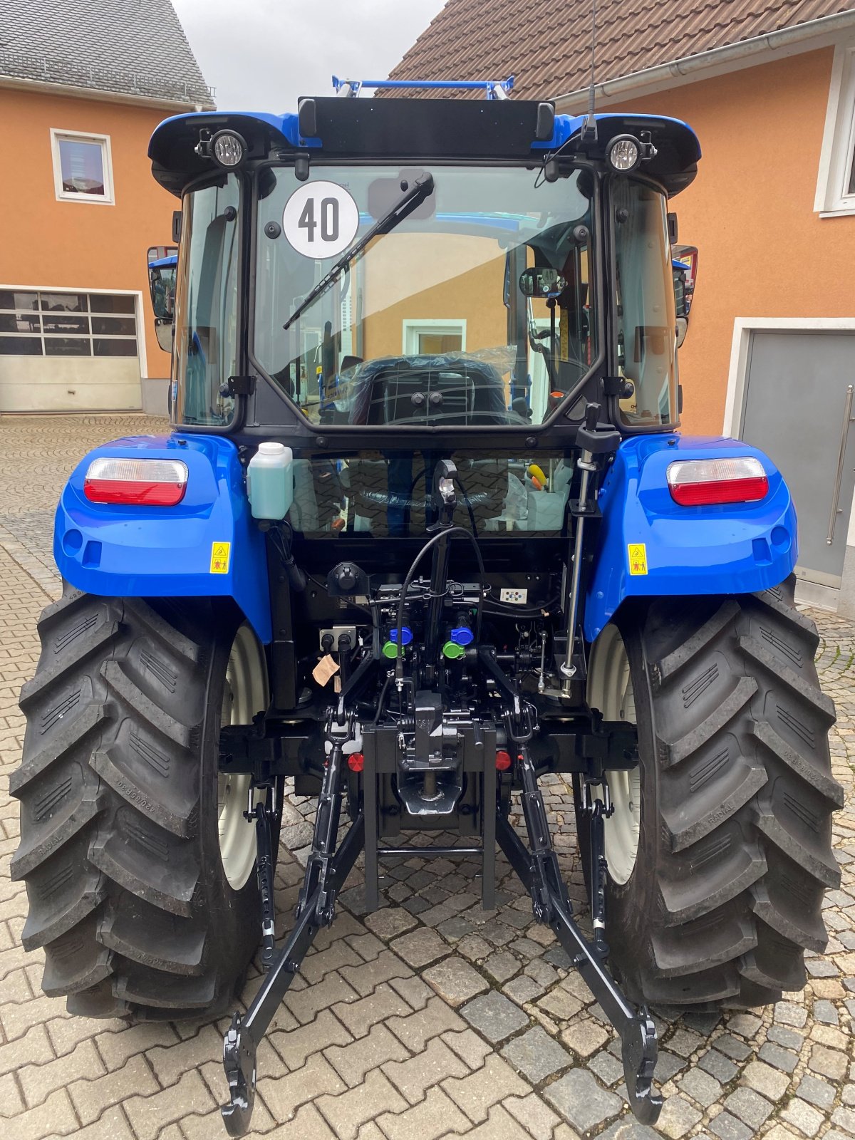 Traktor des Typs New Holland T4.55, Neumaschine in Schwabach (Bild 8)