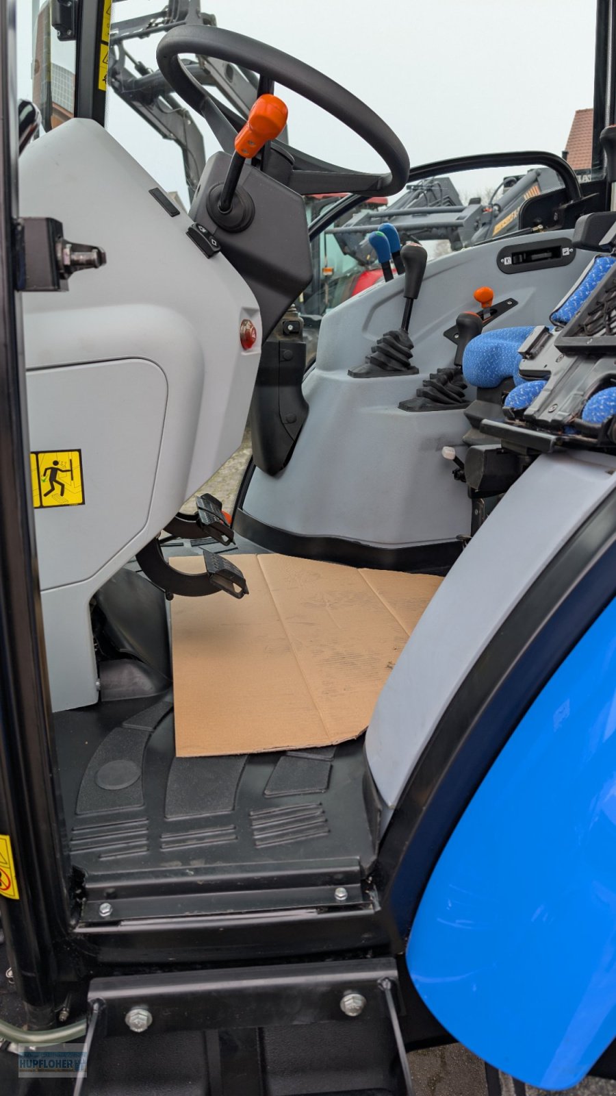 Traktor του τύπου New Holland T4.55S, Gebrauchtmaschine σε Vilshofen (Φωτογραφία 5)