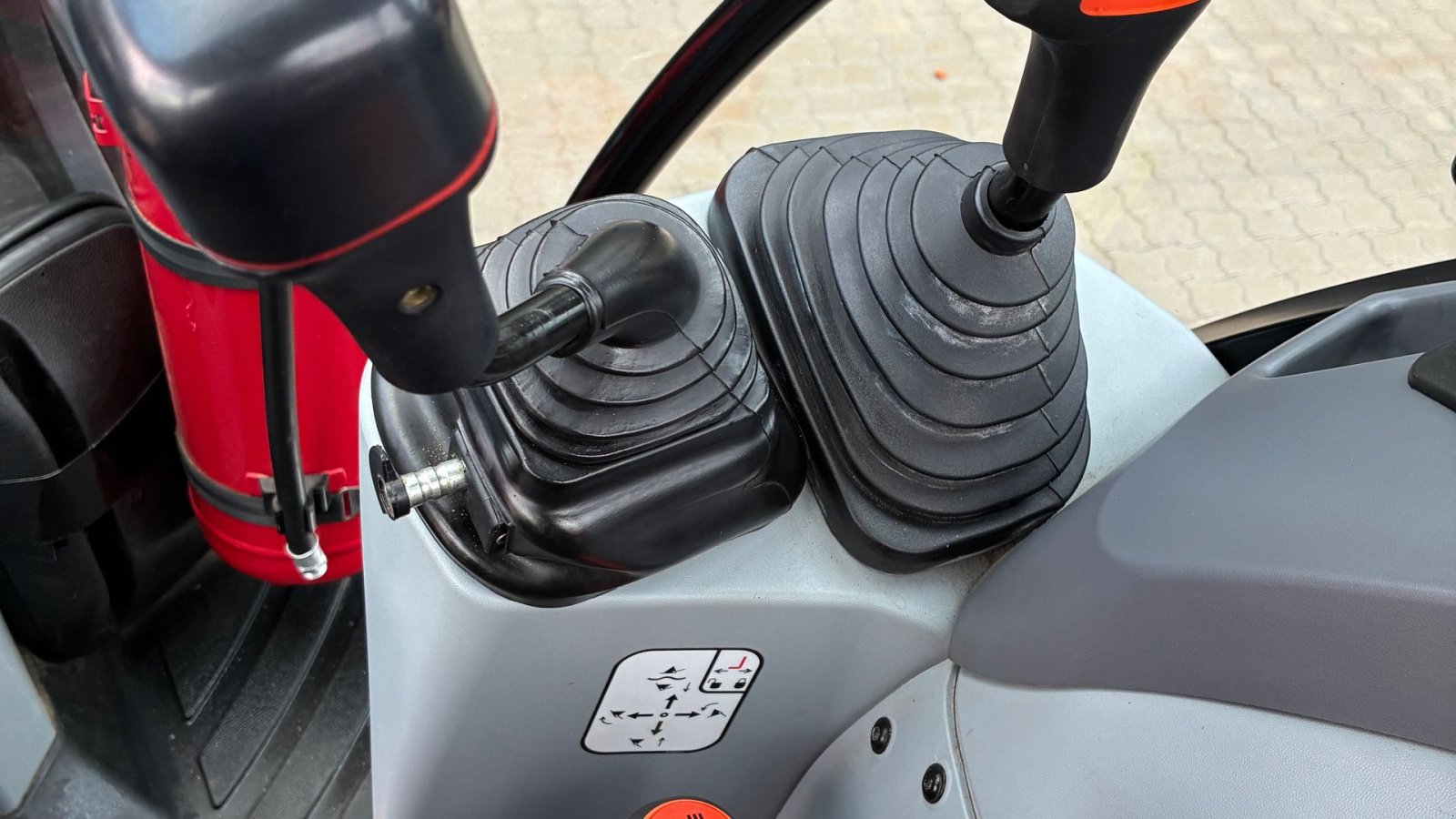 Traktor des Typs New Holland T4.65 T4.65, Gebrauchtmaschine in Hedensted (Bild 18)