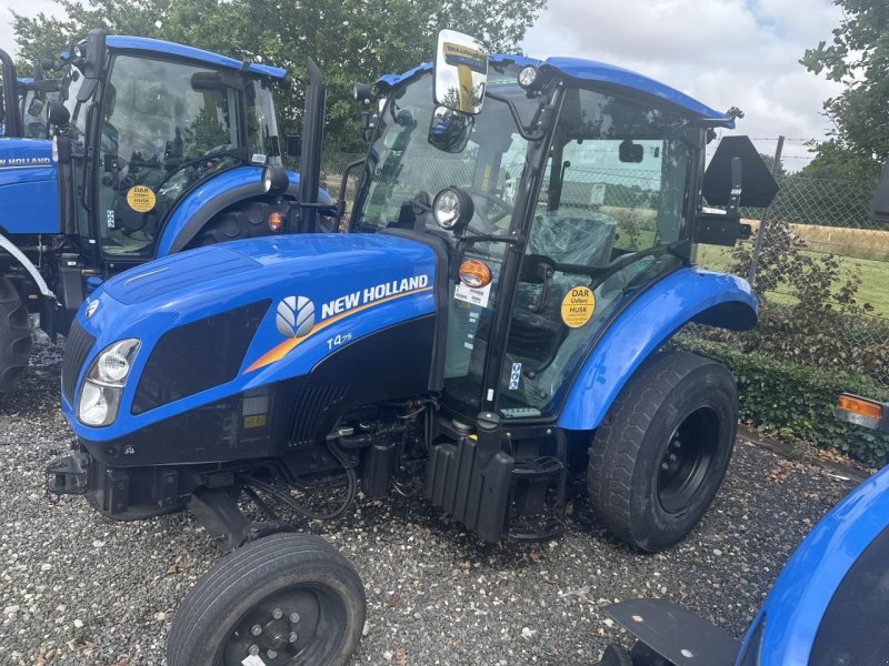Traktor от тип New Holland T4.75 CAB 2WD, Gebrauchtmaschine в Hadsten (Снимка 1)