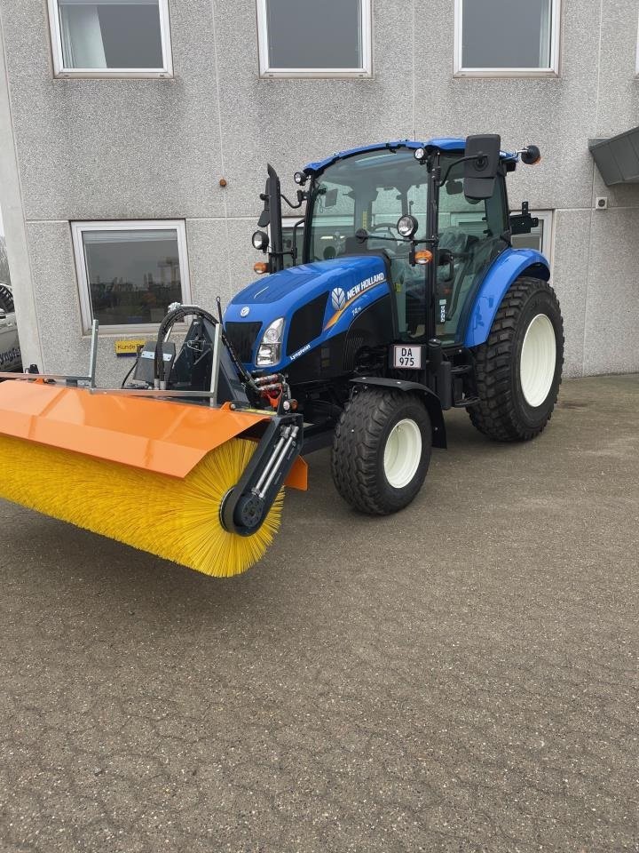 Traktor Türe ait New Holland T4.75 CAB 2WD, Gebrauchtmaschine içinde Hadsten (resim 1)