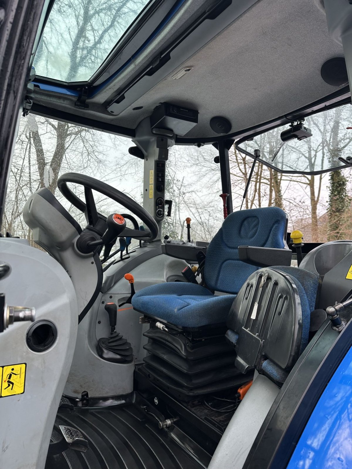 Traktor typu New Holland T4.75 Powerstar, Gebrauchtmaschine v Rossum (Obrázek 10)