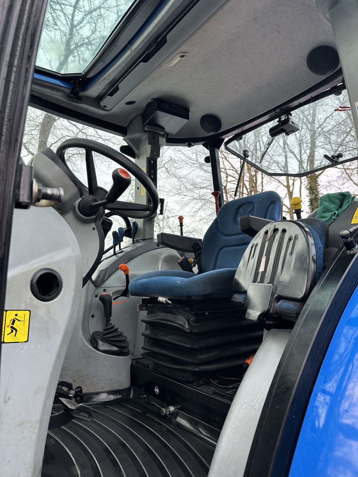 Traktor typu New Holland T4.75 Powerstar, Gebrauchtmaschine v Rossum (Obrázek 9)