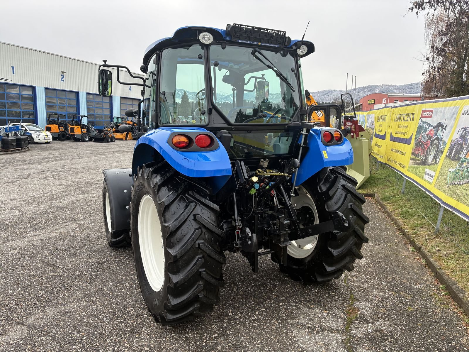 Traktor typu New Holland T4.75 Powerstar, Gebrauchtmaschine v Villach (Obrázek 14)