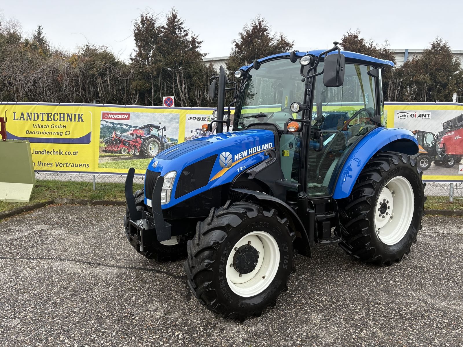 Traktor typu New Holland T4.75 Powerstar, Gebrauchtmaschine v Villach (Obrázek 3)