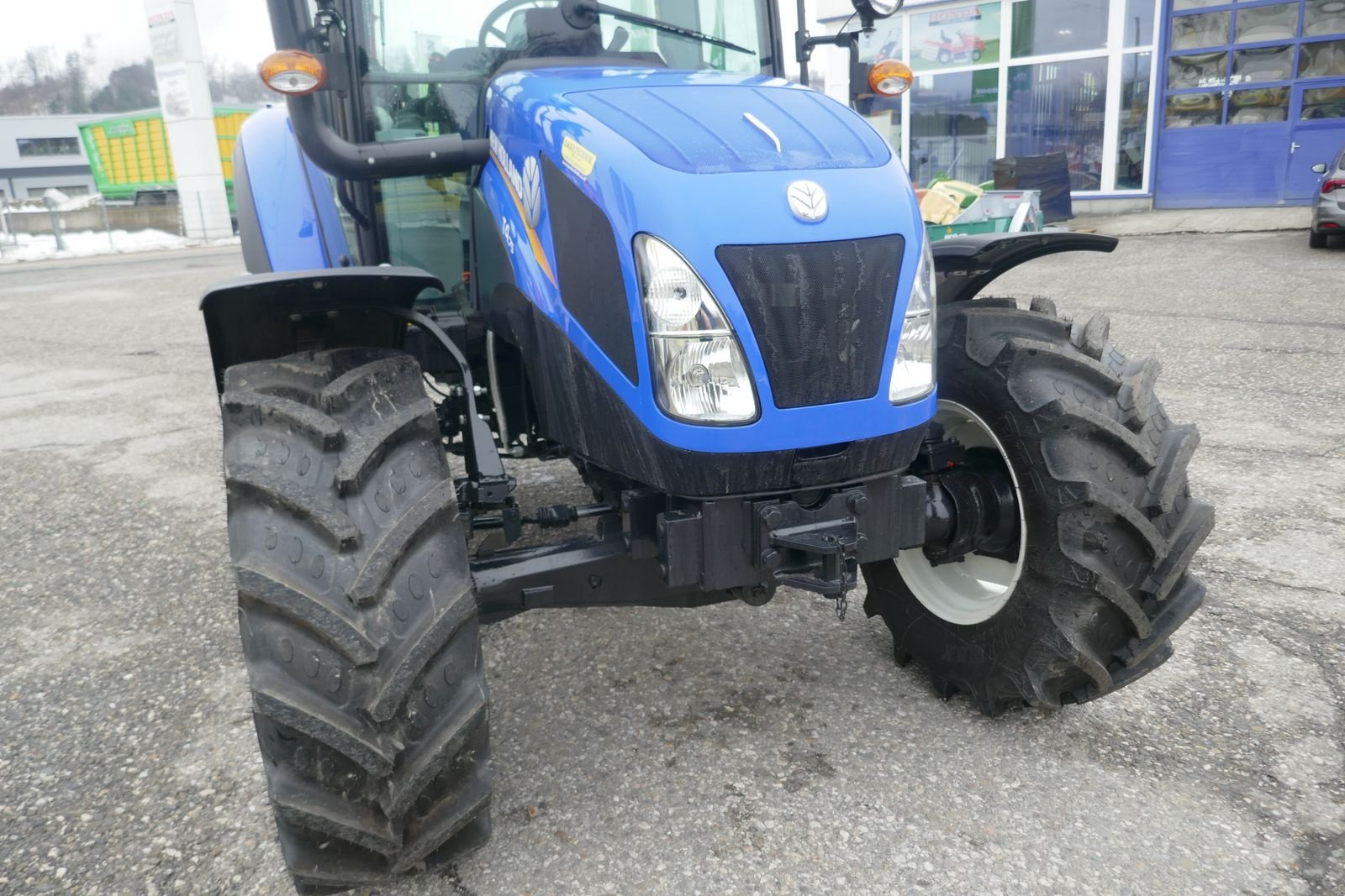 Traktor Türe ait New Holland T4.75 Powerstar, Gebrauchtmaschine içinde Villach (resim 14)
