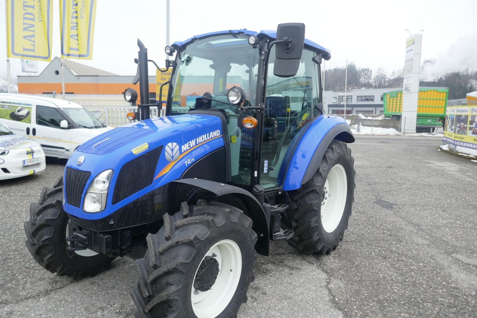 Traktor Türe ait New Holland T4.75 Powerstar, Gebrauchtmaschine içinde Villach (resim 1)