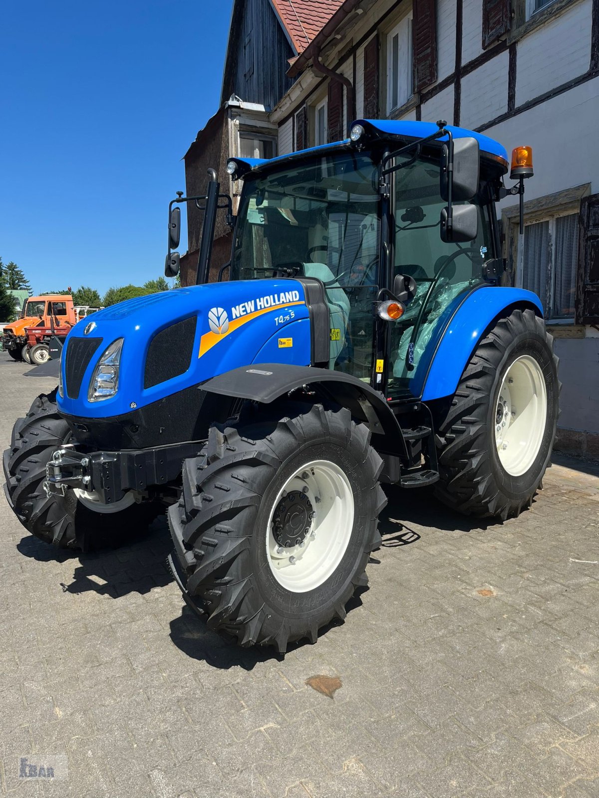 Traktor του τύπου New Holland T4.75 S Power Shuttle, Neumaschine σε Neuried - Altenheim (Φωτογραφία 1)